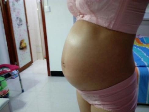 孕肚的形状可以辨别胎儿性别？上怀和下怀，主要受这些原因影响