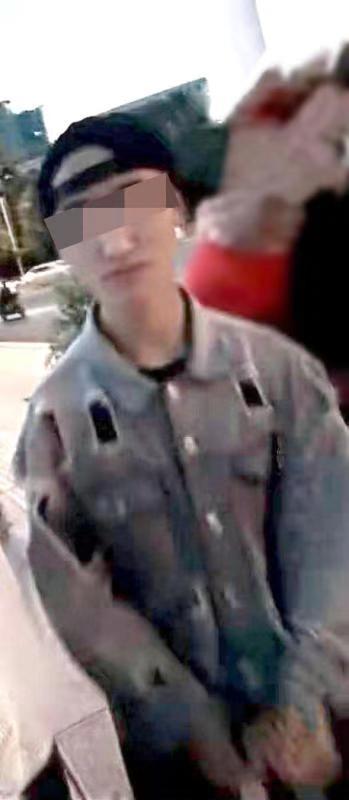 大学男生厕所精斑（云南14岁女生被堂哥和其哥们暴力轮奸后死亡）