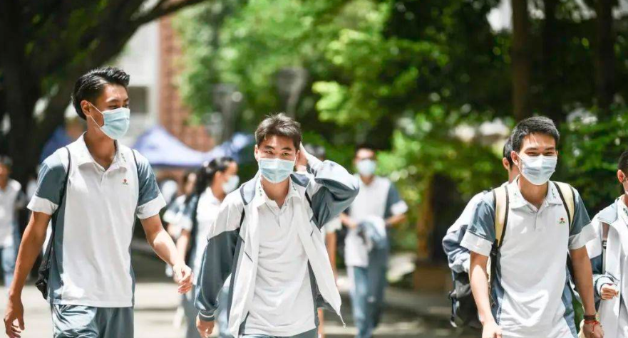 国内正厅级高校排名出炉，湖大表现亮眼，华南理工荣登榜首