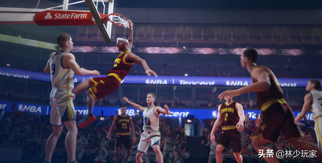 最强nba为什么总输一把赢一把（热门篮球《最强NBA》手游，熟练使用游戏手柄你能轻松上最强王者）