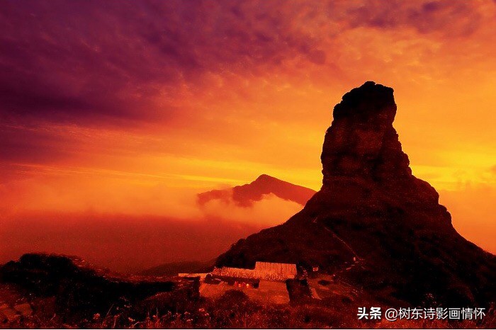 喝火令•别样梵净山