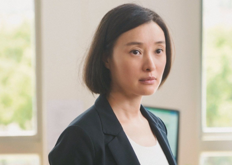 6位演小三的演员,被骂是常态,有人选择关评论,有人觉得很酷
