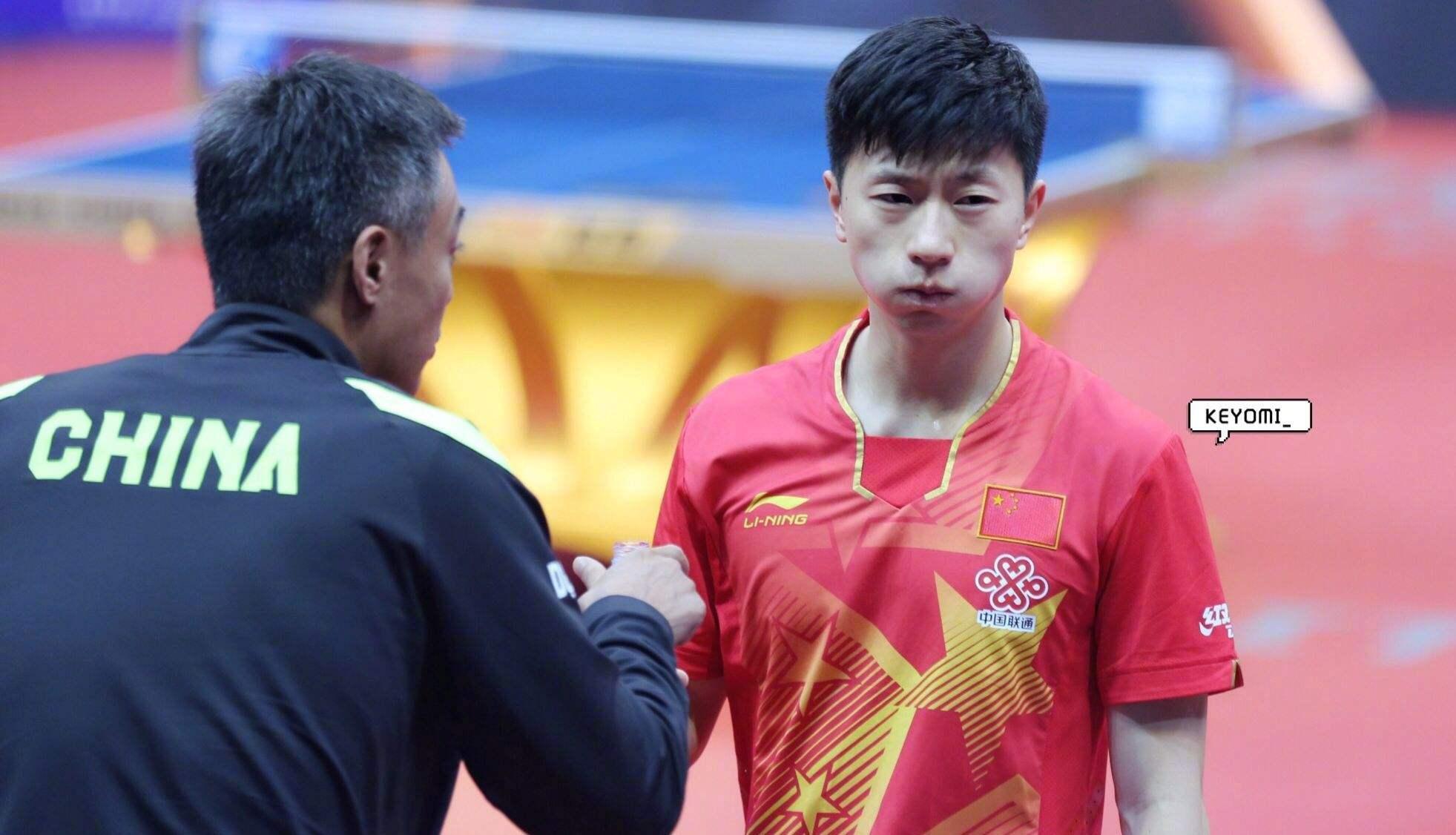 乒乓球马龙肌肉（运动员的身材就是好，马龙穿短袖挡不住"腱子肉"，直男也有审美）