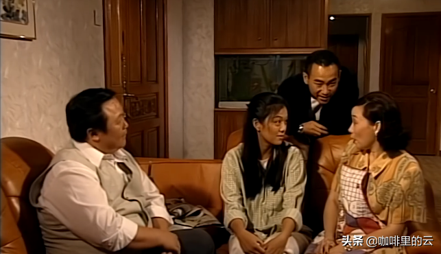 聂宝言的独立优雅令人着迷，小棠蔡如野草般蓬勃的生命力让人敬佩
