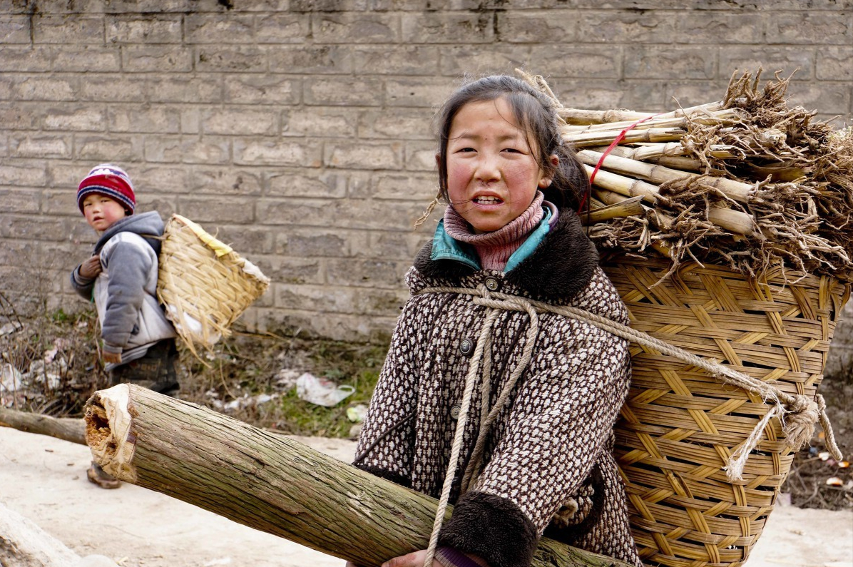 四川大凉山的孩子们