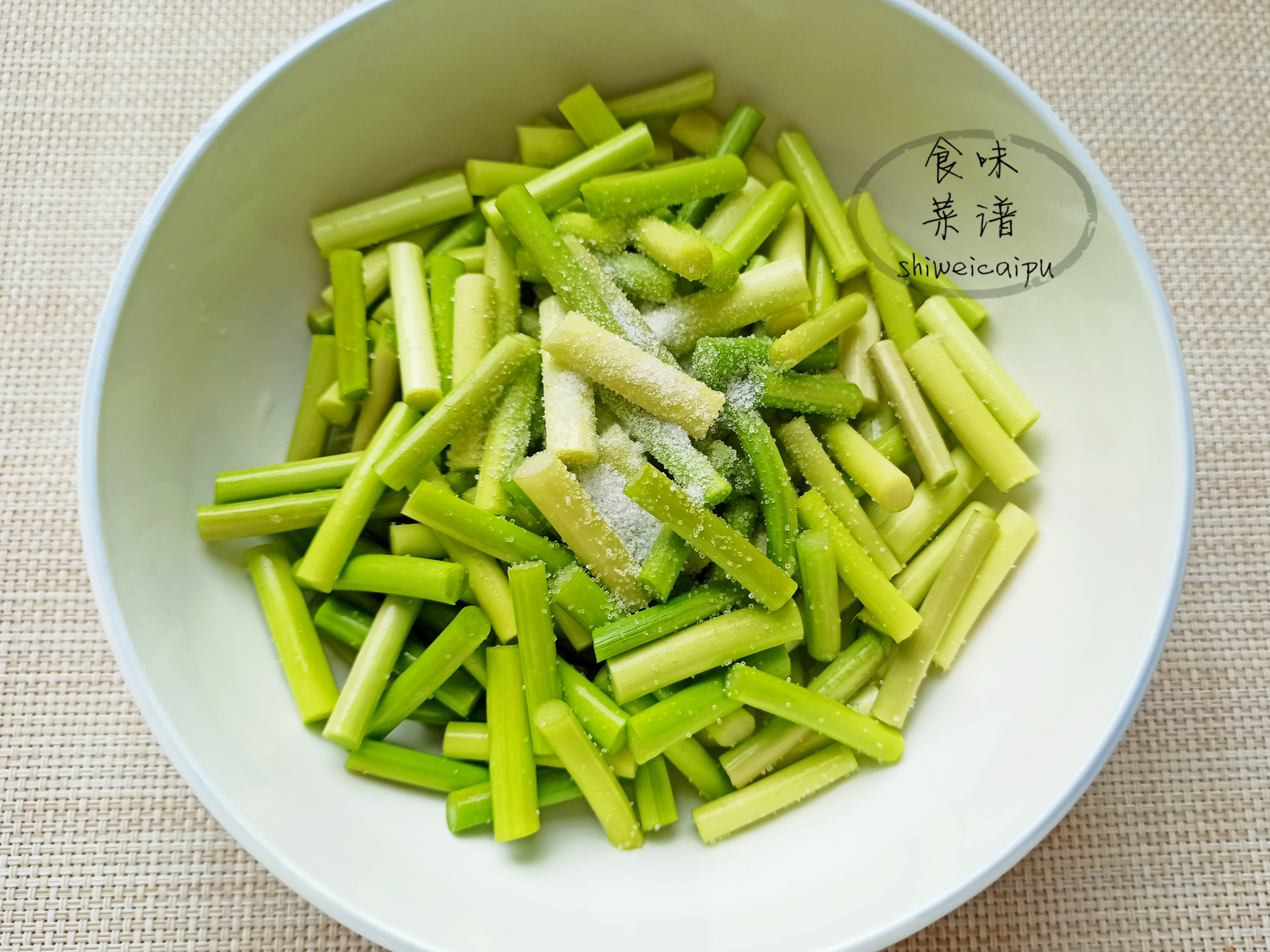 蒜苔的做法教程（教你6种鲜嫩营养的家常菜）