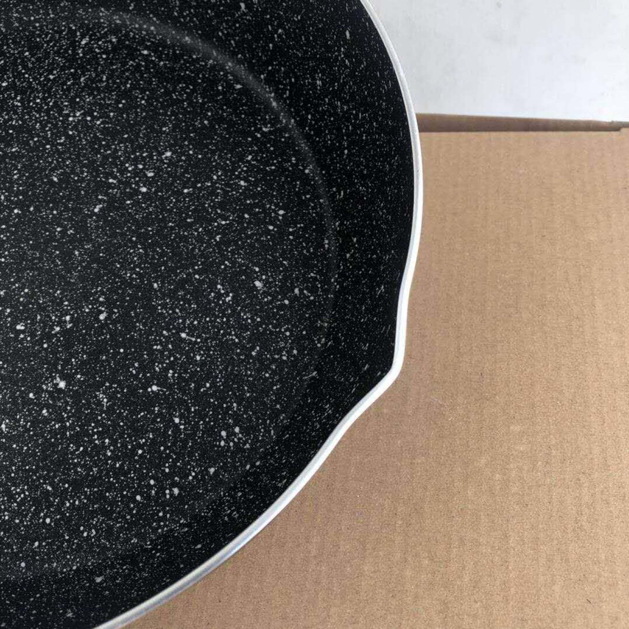 麦饭石锅价格麦饭石不粘锅里没有麦饭石