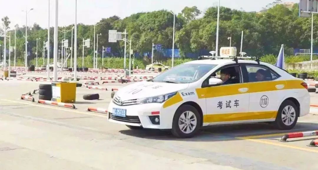c1科目一模拟，不想看书不愿背的看过来，看完轻松96分！