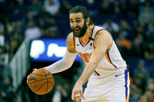 太阳vs湖人无插件在线直（NBA直播：太阳vs湖人 湖人在西部排名逐渐被追赶，该吃的肉不能放）