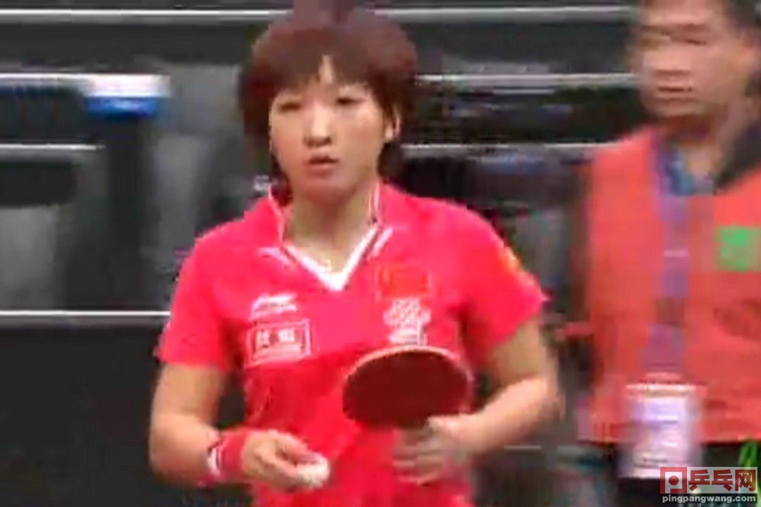 姜华珺刘诗雯世界杯（姜华珺一场惨败，鹿特丹世乒赛被刘诗雯横扫，四局相加仅20分）-趣拿体育