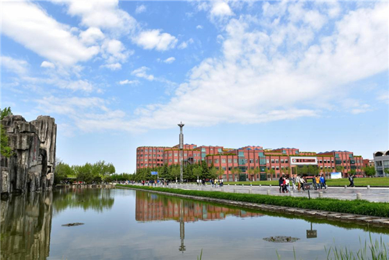 高校更名“西京大学”，被骂“滥竽充数”！学校：我真的在西京