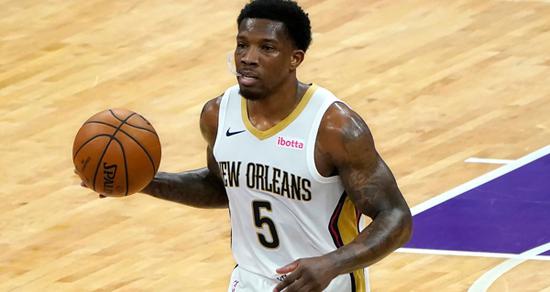 nba鵜鶘隊為什么會解散（流言四起，鵜鶘這是要原地解散？）