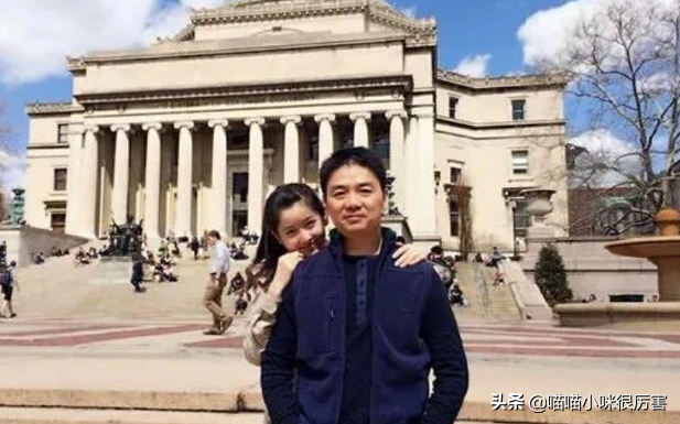 刘强东事件3年后，28岁奶茶妹妹章泽天的聪明让人刮目相看