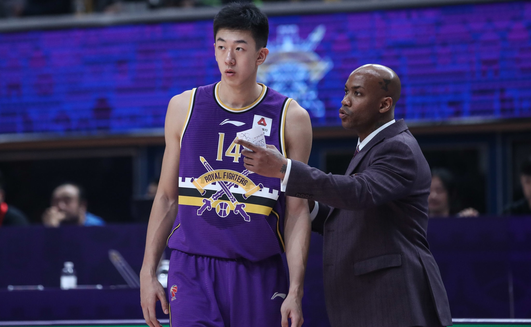 為什么cba要叫暫停（最后4.4秒，北控領先深圳6分，馬布里為什么還要主動叫暫停？）