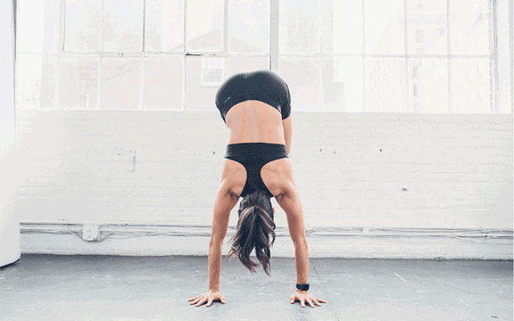 模仿野兽能长肌肉？别叫它五禽戏，请叫它“动物流”