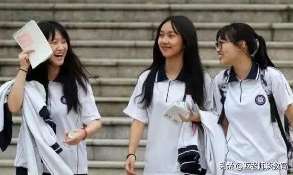 中考后上高中，选择本地还是外地，公立还是私立？中职学校怎么选