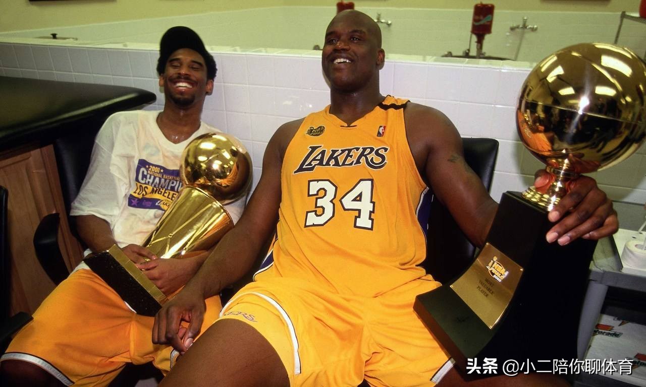 nba先发最佳阵容是哪些（拉塞尔心中NBA历史最佳先发球员：科比、乔丹、詹姆斯、库里）