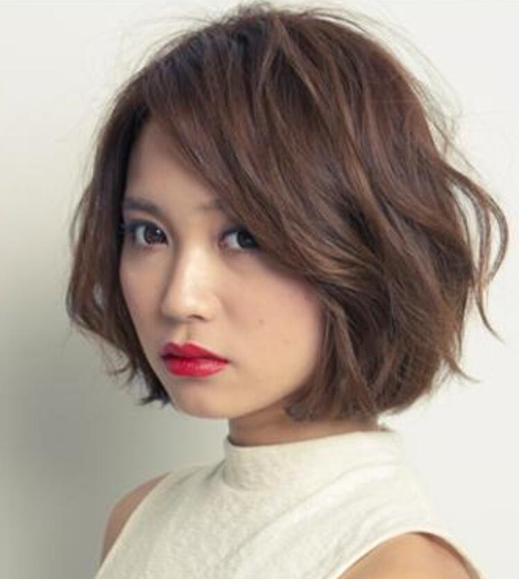 圆脸适合的发型图片 2022最洋气卷发-徐拾记官网