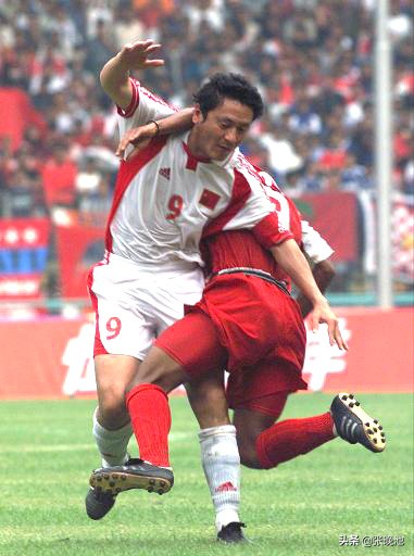 2001十强赛世界杯（国足史上今天：2001年2比0客胜印尼，全胜晋级世界杯亚洲区十强赛）