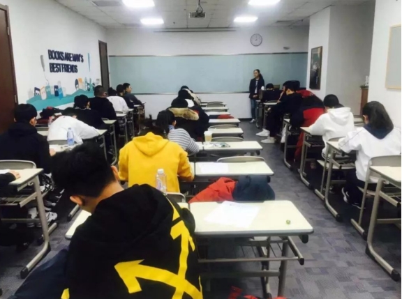 高三“很重要”的三场考试，考好了高考也不会差，过来人：有点准