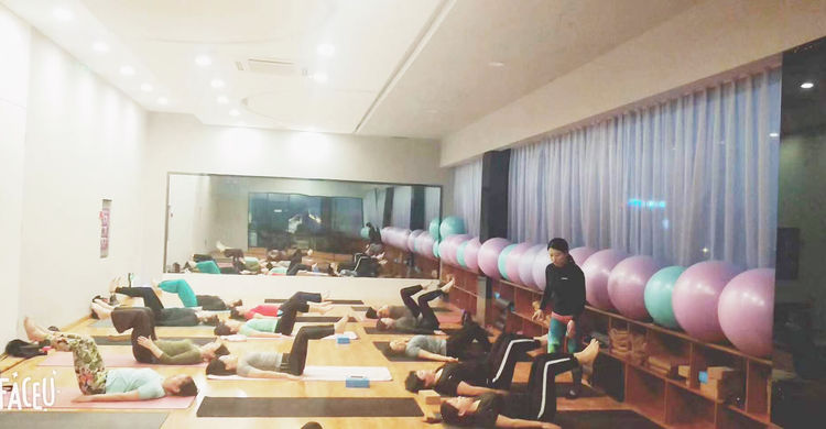 长治市“译千然瑜伽会所”——全市首家瑜伽师培训基地
