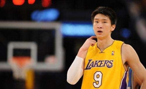 孙悦去过哪些nba球队(孙悦流浪NBA三只球队，为何没能打出名堂？)