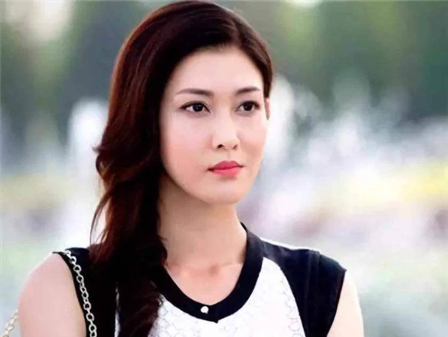 为小三抛弃原配后又被抛弃的男明星都有谁