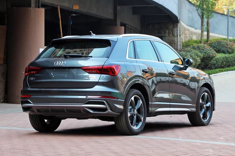 同属豪华品牌紧凑型SUV，奥迪Q3对比宝马X1，谁更值得买？