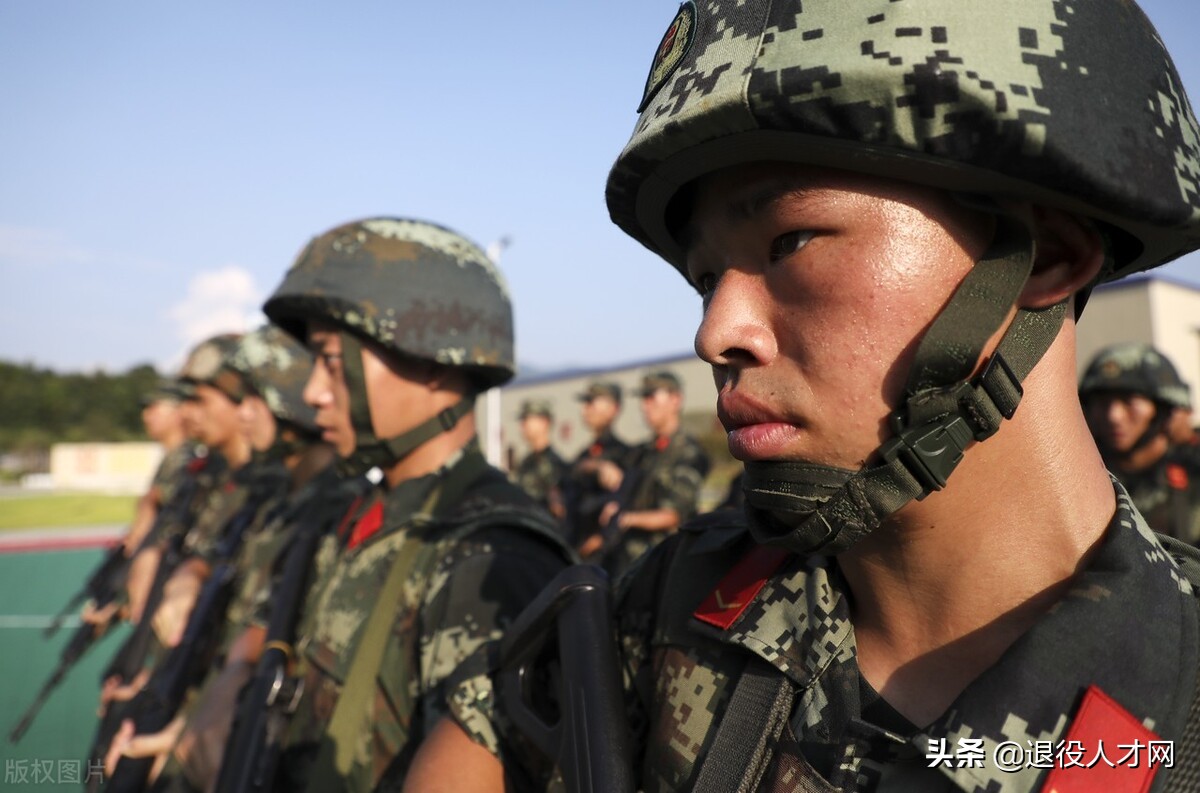 退役军人想考公务员想当警察应该怎么办？