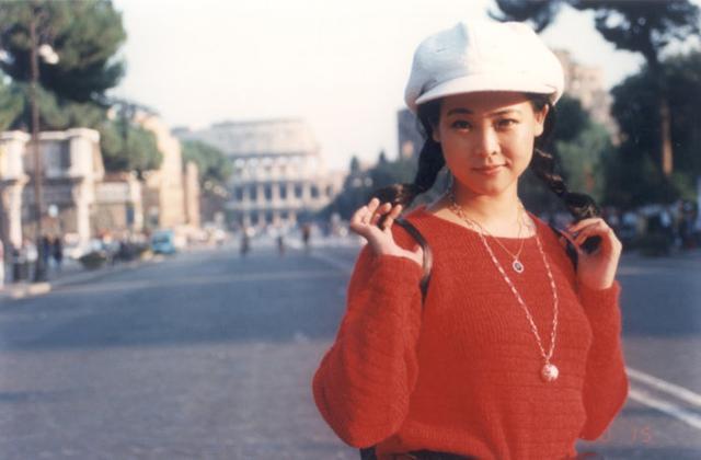 1990年电视剧《亲亲我老师》,暖哭萌化了很多人的心扉