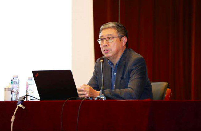 北大田刚清华张寿武，中国数学界两大领袖，培养大批年轻数学家