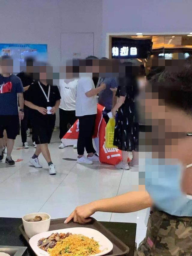 阿里女员工网曝被灌酒猥亵，涉事男员工回应：“没有摸也没亲过，说猥亵是诬陷”，济南警方调查取证