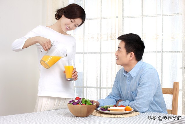 膺MOM迎32岁生日（32岁生日后，我回忆了我步入社会的15年，人生很短，不要浪费）