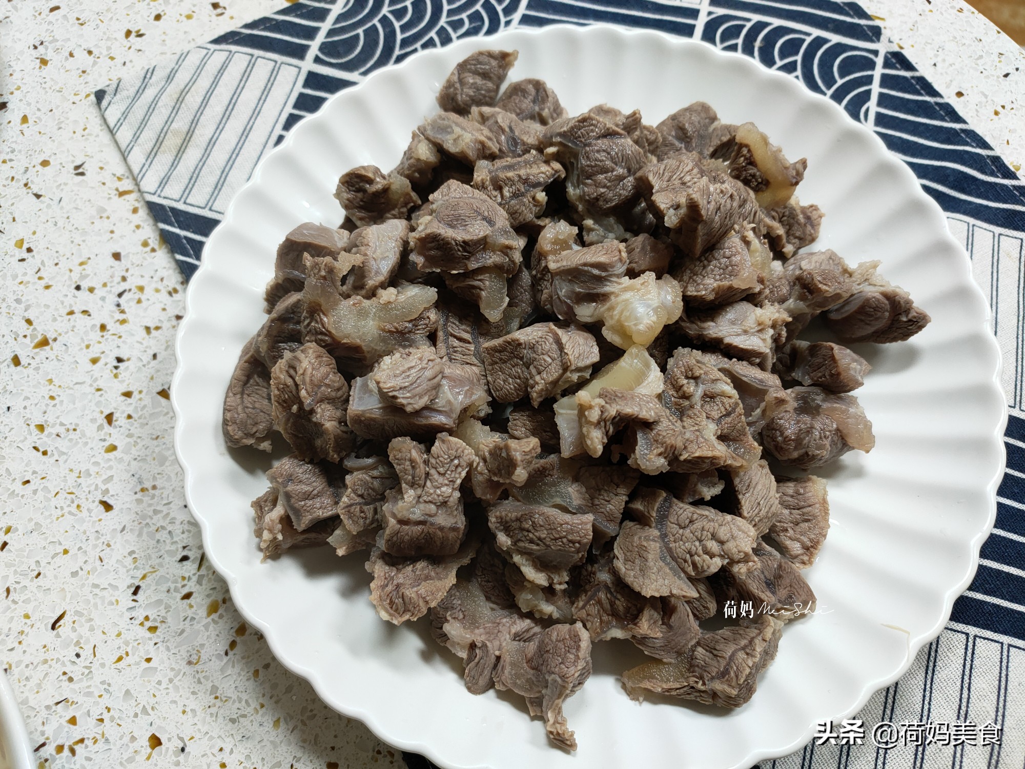 川妹子教你做红烧牛肉，软烂鲜香一点不柴，下饭配面一级棒