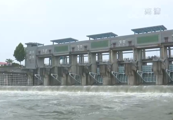 焦点访谈丨风雨一起扛！河南遭遇特大暴雨 救援力量星夜驰援