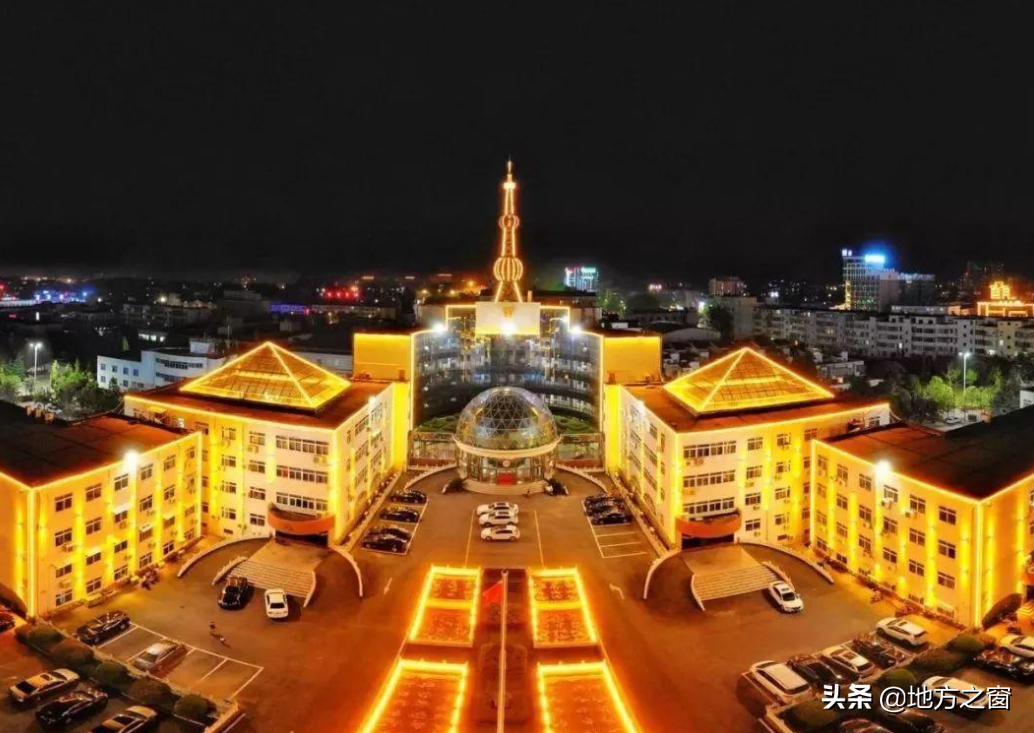 安徽有3座城市，被誉为“小上海”，原因各不相同