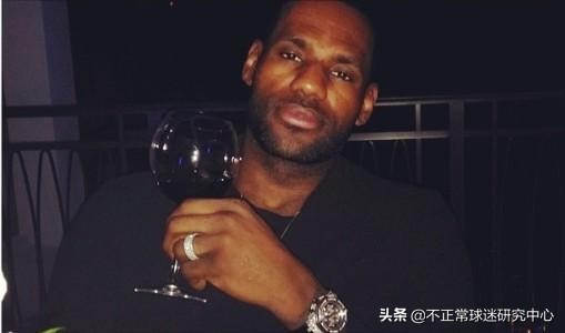 nba球员平时有哪些爱好(NBA球星有什么爱好？哈登逛夜店，保罗保龄球，詹姆斯红酒大师)