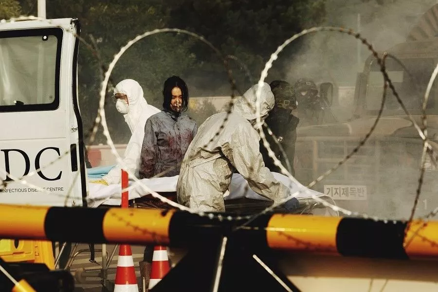 《流感》| 韩国灾难片背后的现实反思