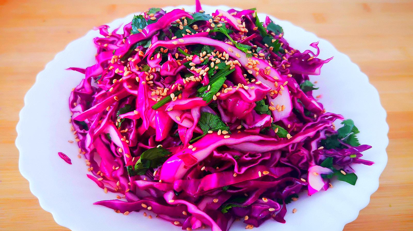 图片[2]-【紫甘蓝炒土豆片】做法步骤图 简单易做又美味下饭-起舞食谱网