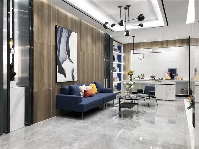 TA每年以100+门店递增！五年打造现代砖最大终端网络