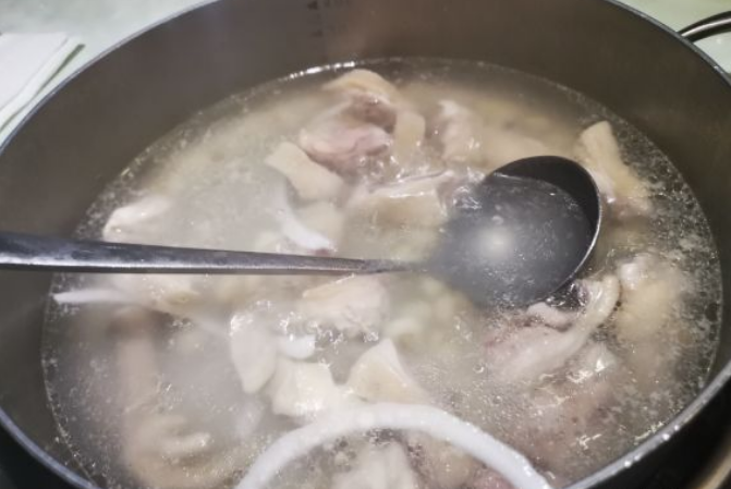 深圳只剩下这6家明星开的店了！关门的4家 周杰伦算1个 说好不哭