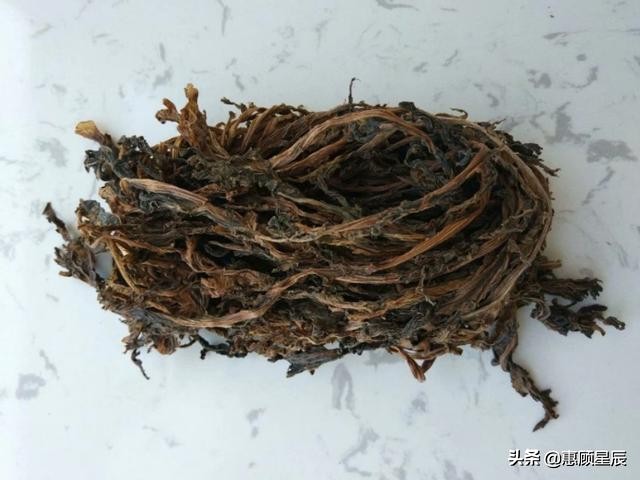 自制梅干菜有绝招，教你三种方法，一腌二晒三蒸，这干菜扣肉太香