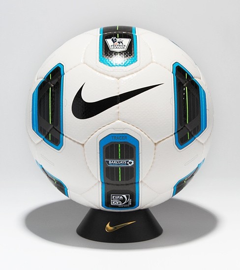 1516賽季英超用球（歷年Nike英超聯(lián)賽官方比賽用球，你喜歡哪一款？）