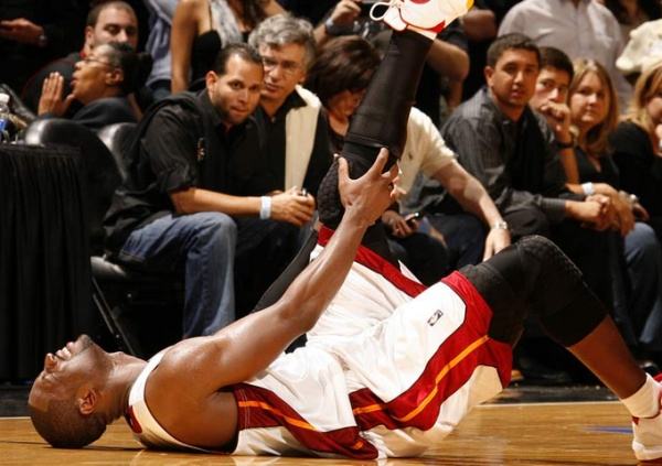 nba為什么一些球員巔峰很短（無論羅斯AI韋德，速度型后衛(wèi)的巔峰期為何這么短？4種因素所導(dǎo)致）