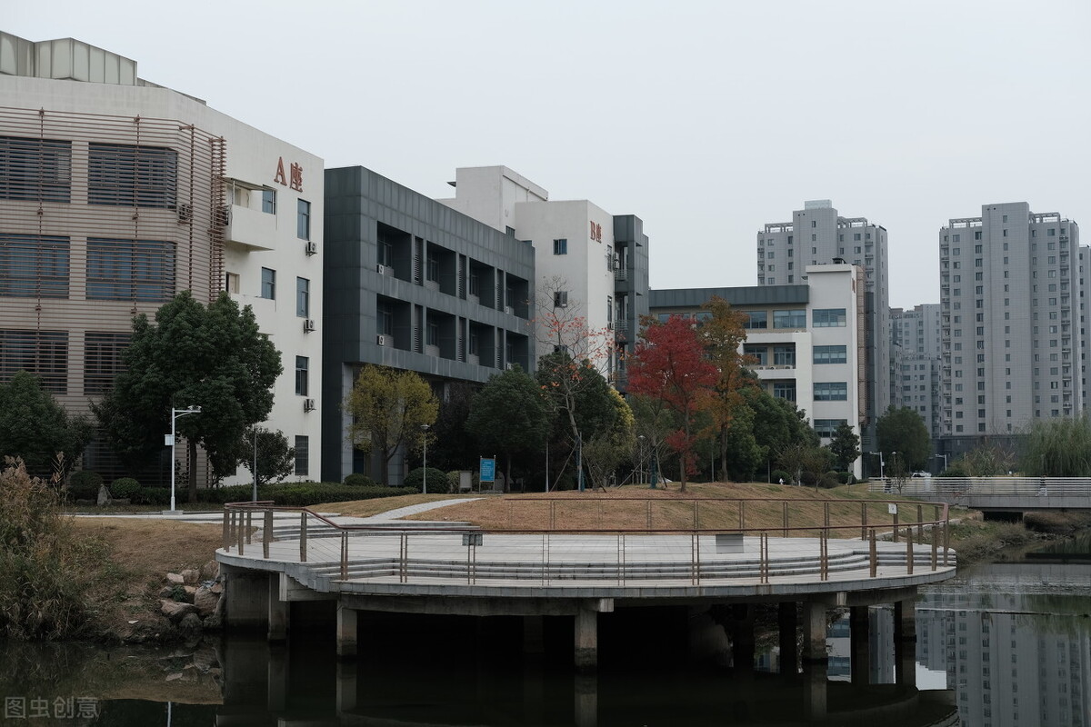 江苏科技大学是985还是211（江苏10所双非大学）