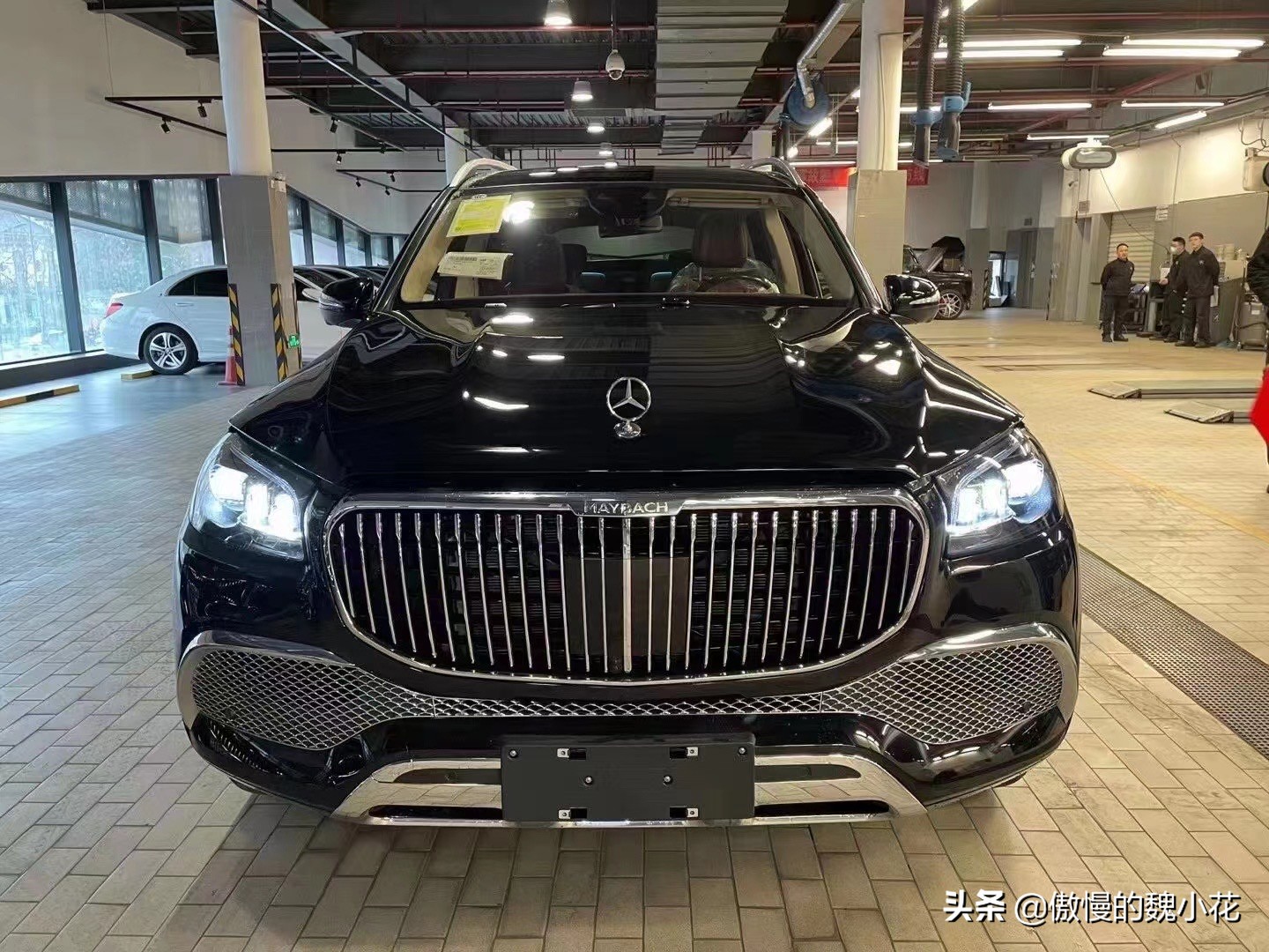 21款“迈巴赫GLS600”到店，气场爆棚，落地价超500万