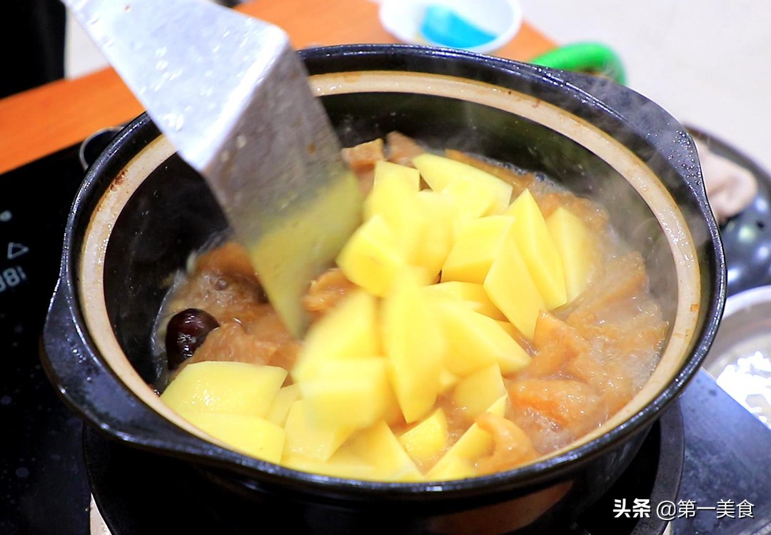 肉皮怎么做好hao吃又简单的做法fa（猪肉皮怎么做好吃）-大da连信息网