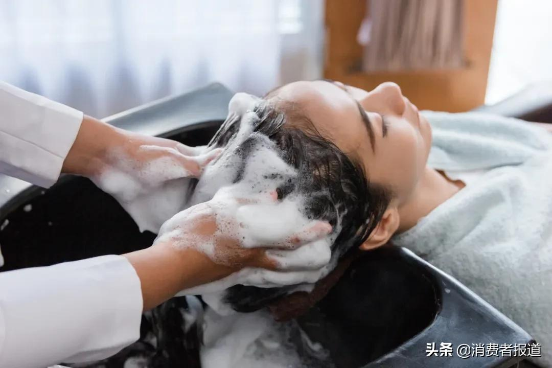 卡诗修护洗发水：法国进口，让你告别干枯分叉！