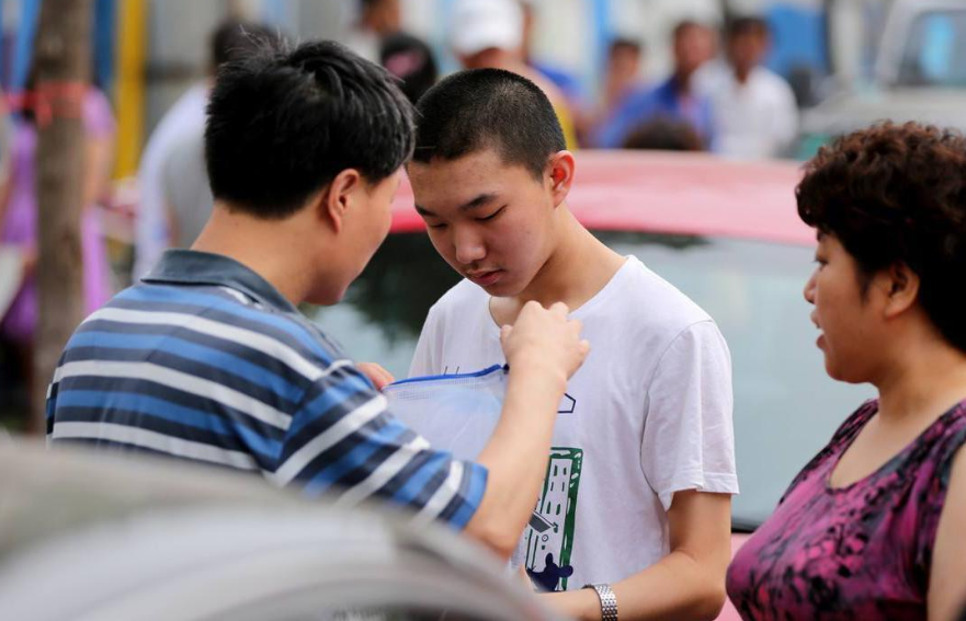 为啥很多专科学校，大多叫“职业技术学院”，学生：咋不早说