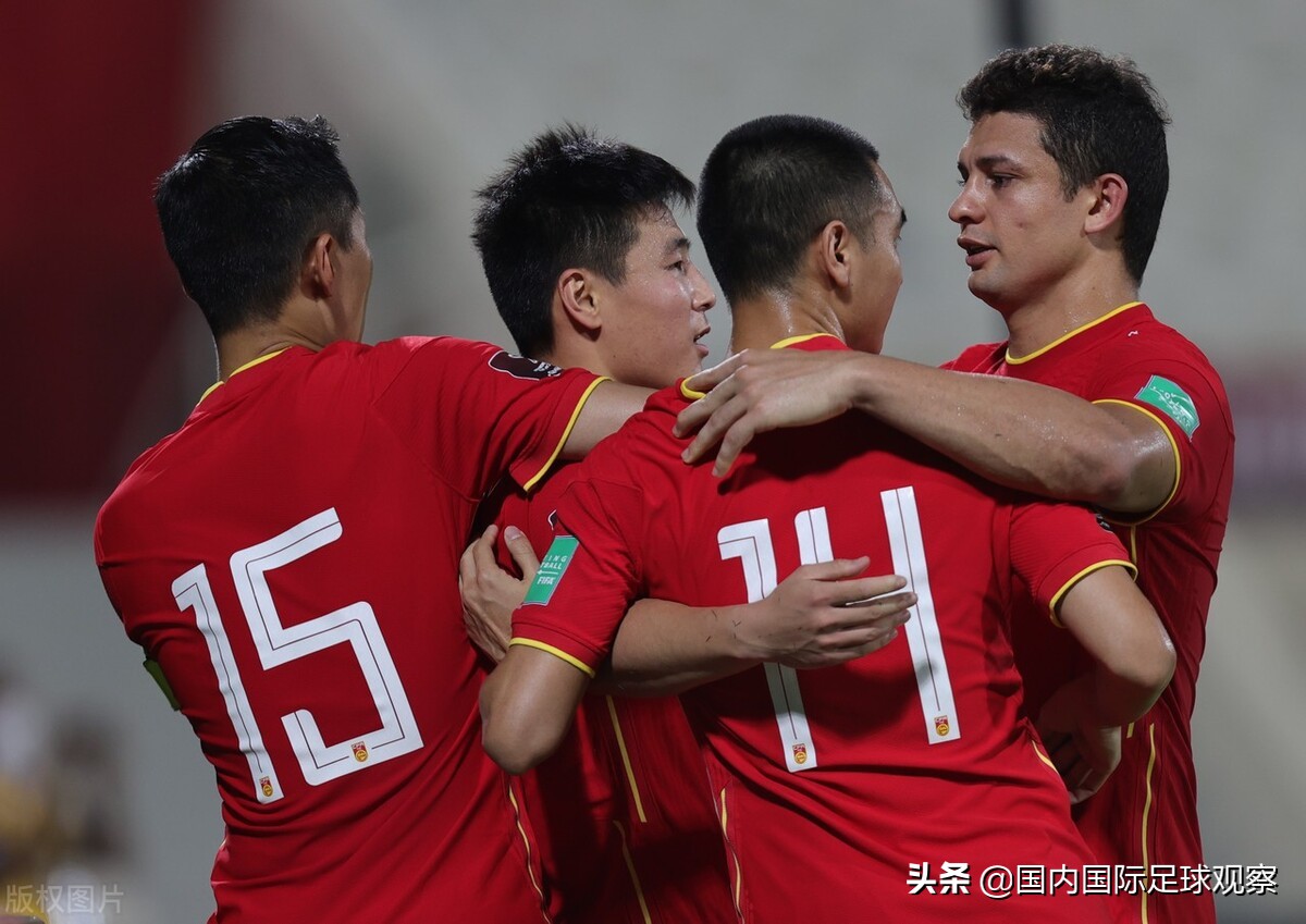 世预赛国足vs日本回放（世预赛2连败！国足0-1日本队！恒大功勋队员伤退！申花后卫登场）